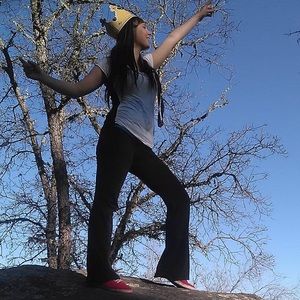 Meet your Posher, Roxie